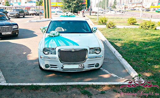 Крайслер 300С на свадьбу в Липецке Крайслер 300С на свадьбу в Липецке