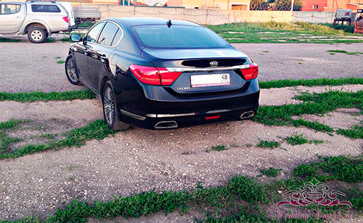 KIA QUORIS