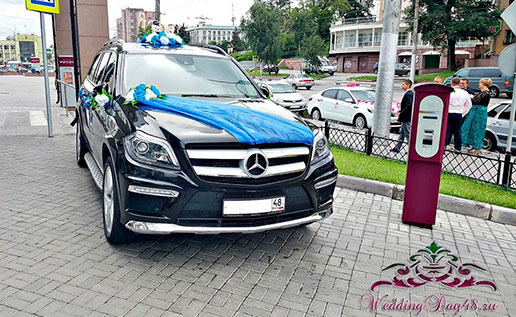 Mercedes-Benz GL350, GL350 AMG